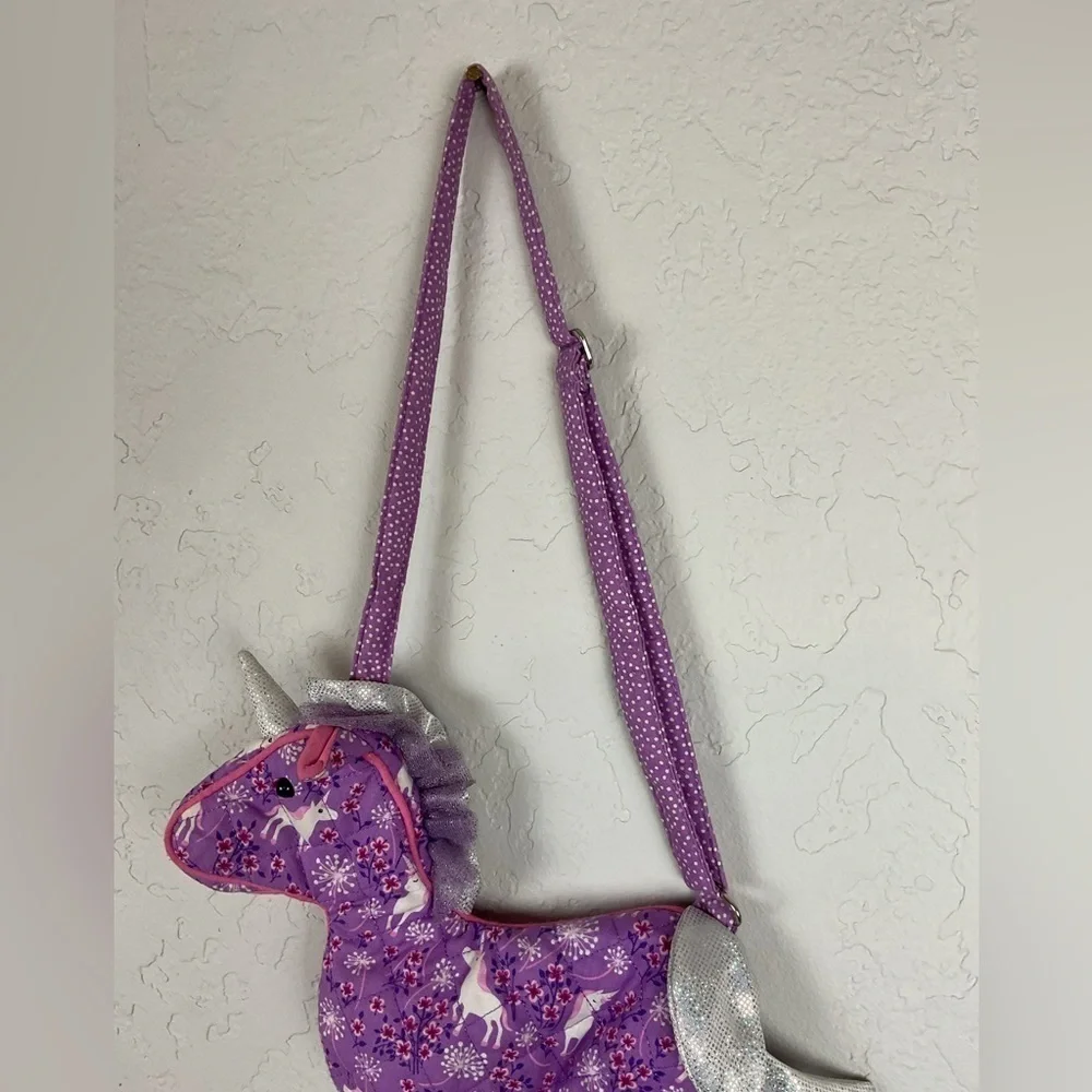 Douglas Fantasy Garden Unicorn Quilted Fabric Sillo-ette Purse Adjustable Strap